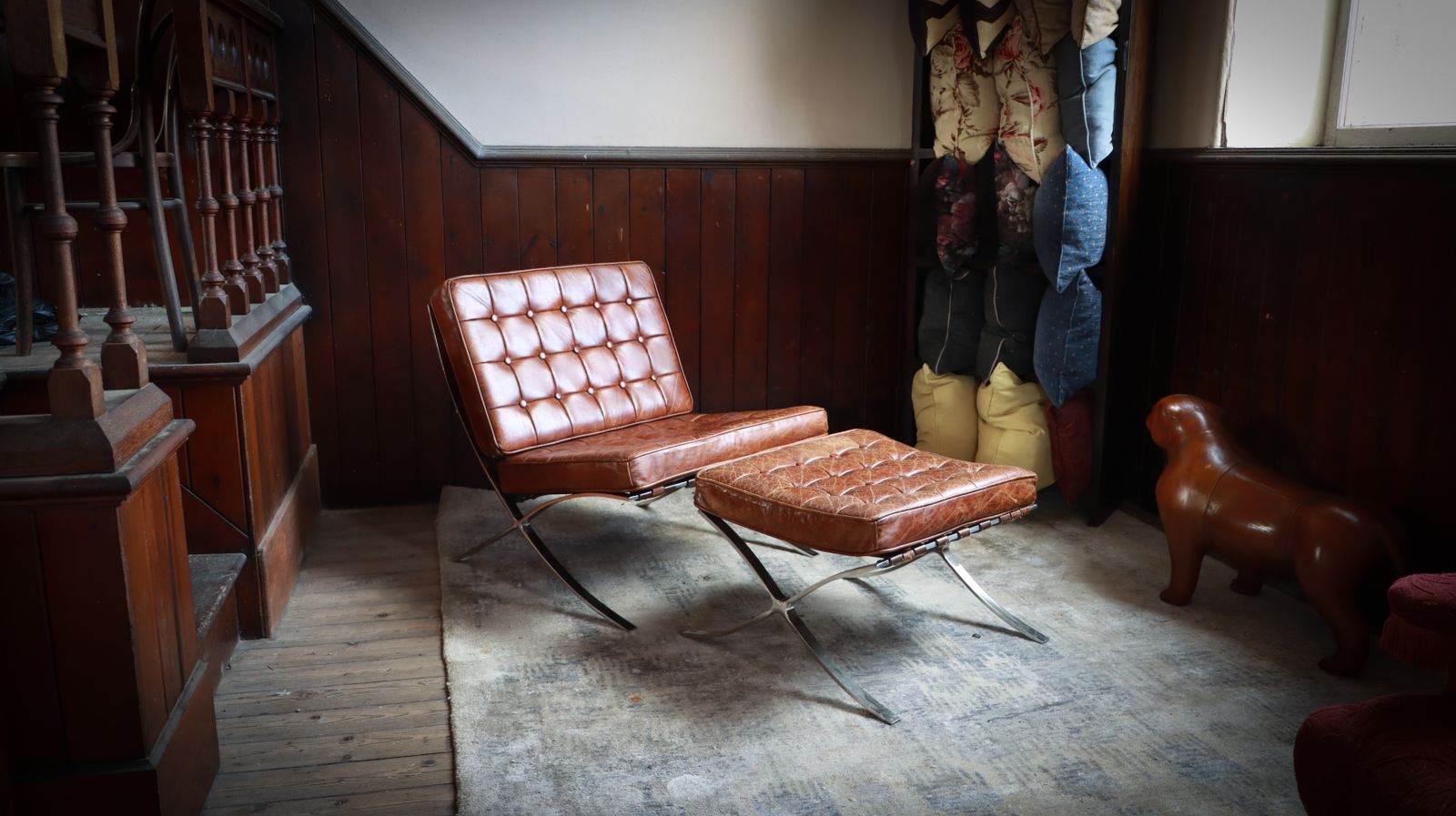 1500.0 Halo Timothy Oulton Barcelona Mies Vander Rohe Style Armchair Footstool Leather photo