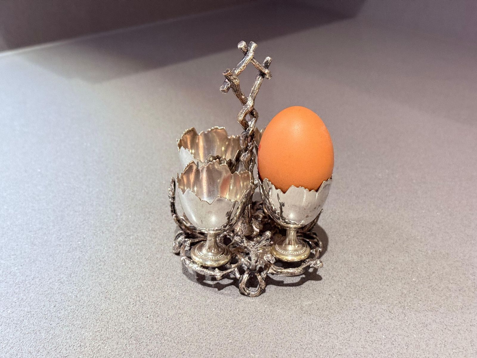 photo furniture Antique Silverplated Egg Cup Stand Four Small Egg Holders Ornate Victorian Style