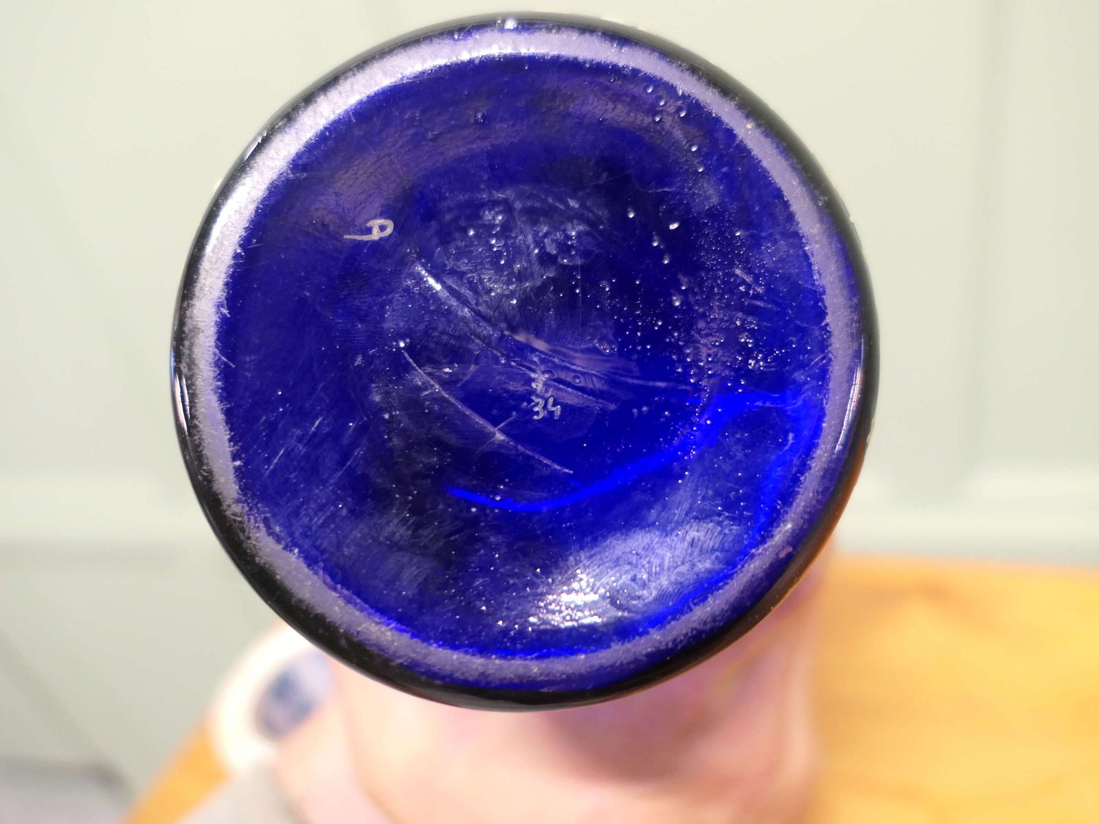 A Stunning Cobalt Blue Enamelled Vase With Daffodils photo buy