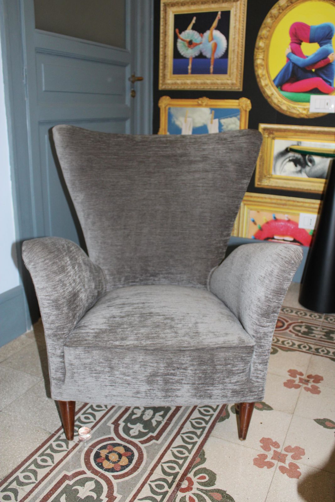 Italian Design Armchair 1950s Geometric Shapes Wooden Feet Gio Ponti Style photo for sale