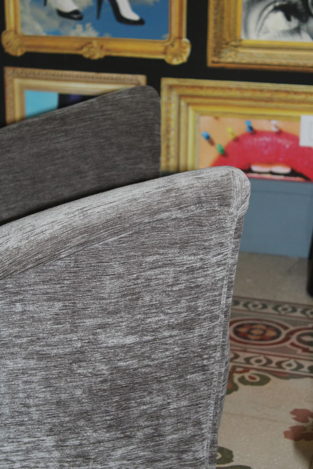 Italian Design Armchair 1950s Geometric Shapes Wooden Feet Gio Ponti Style photo vinterior