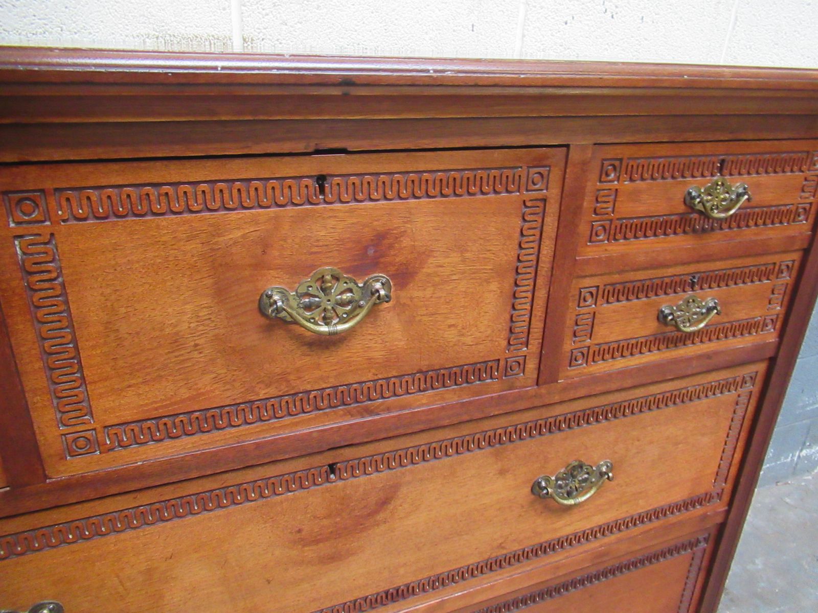 photo furniture A   Victorian  Mahogany Chest Of Drawers By Jas Shoolbred    London.