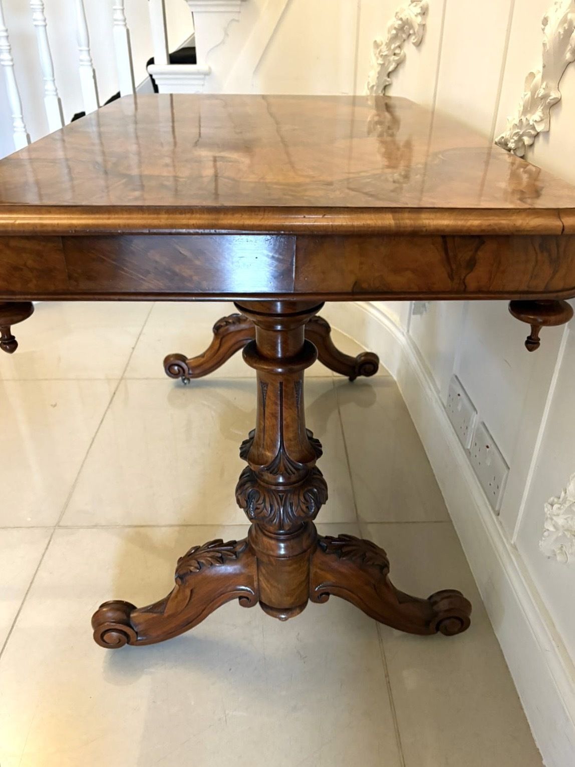 Outstanding Quality Antique 19th Century Burr Walnut Freestanding Centre Table photo Furniture