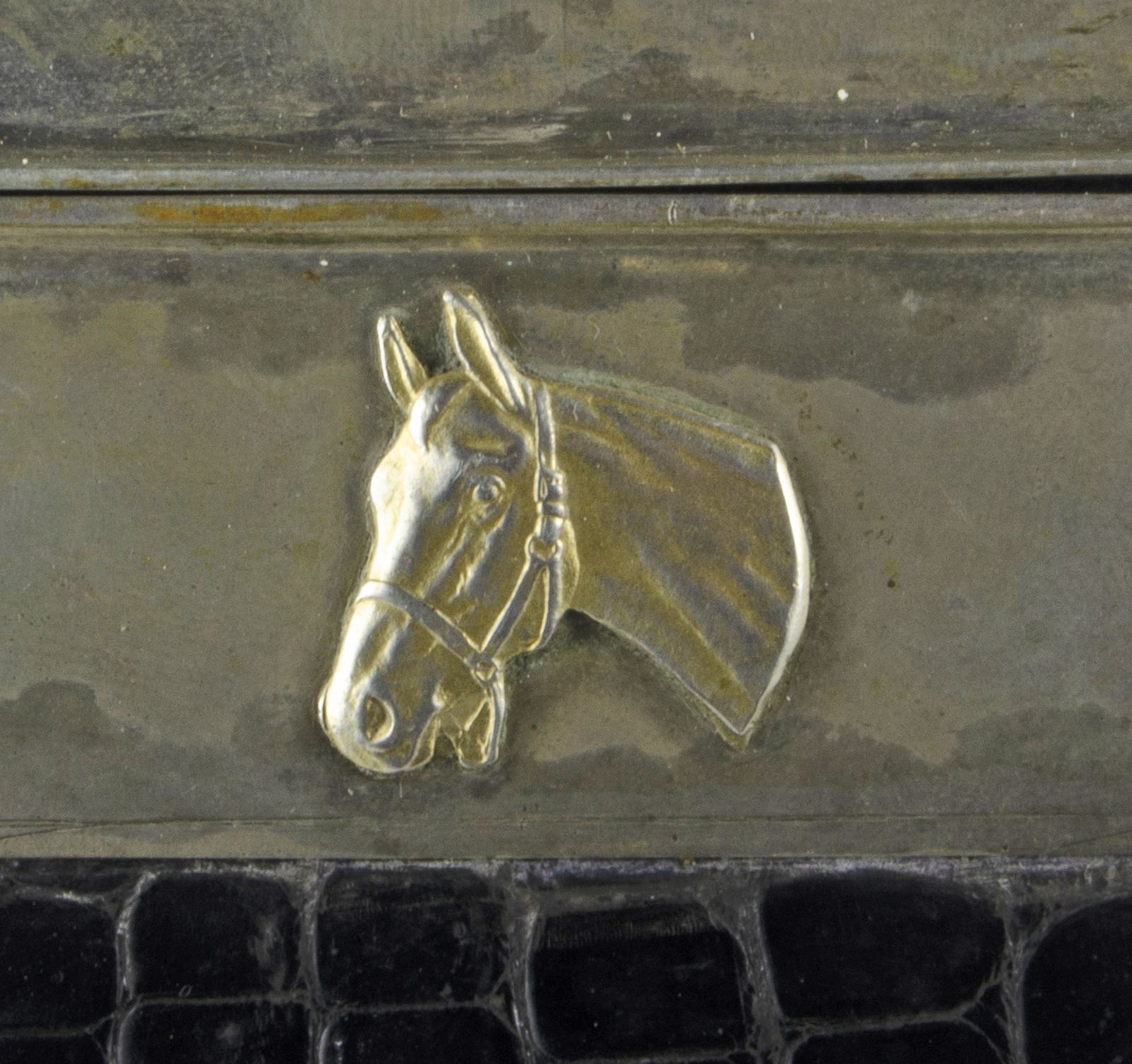 Early 20th Century Belle époque Faux Crocodile Leather And Silvered Metal Cigar Case With Horse Decoration By Ducas Paris, France photo furniture