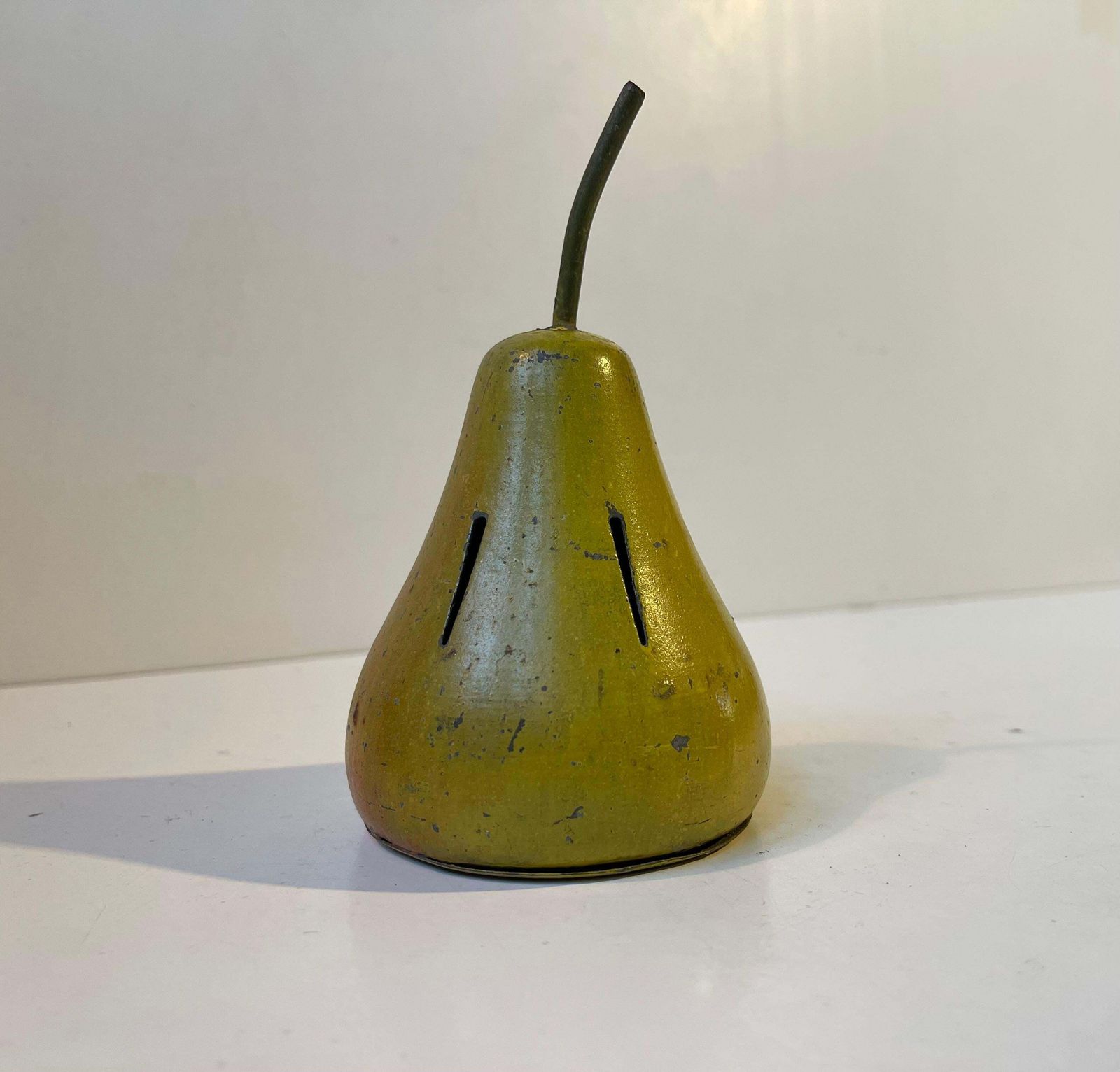 Bauhaus Era Pear Potpourri Jar In Lacquered Steel, 1920s photo Home Decor