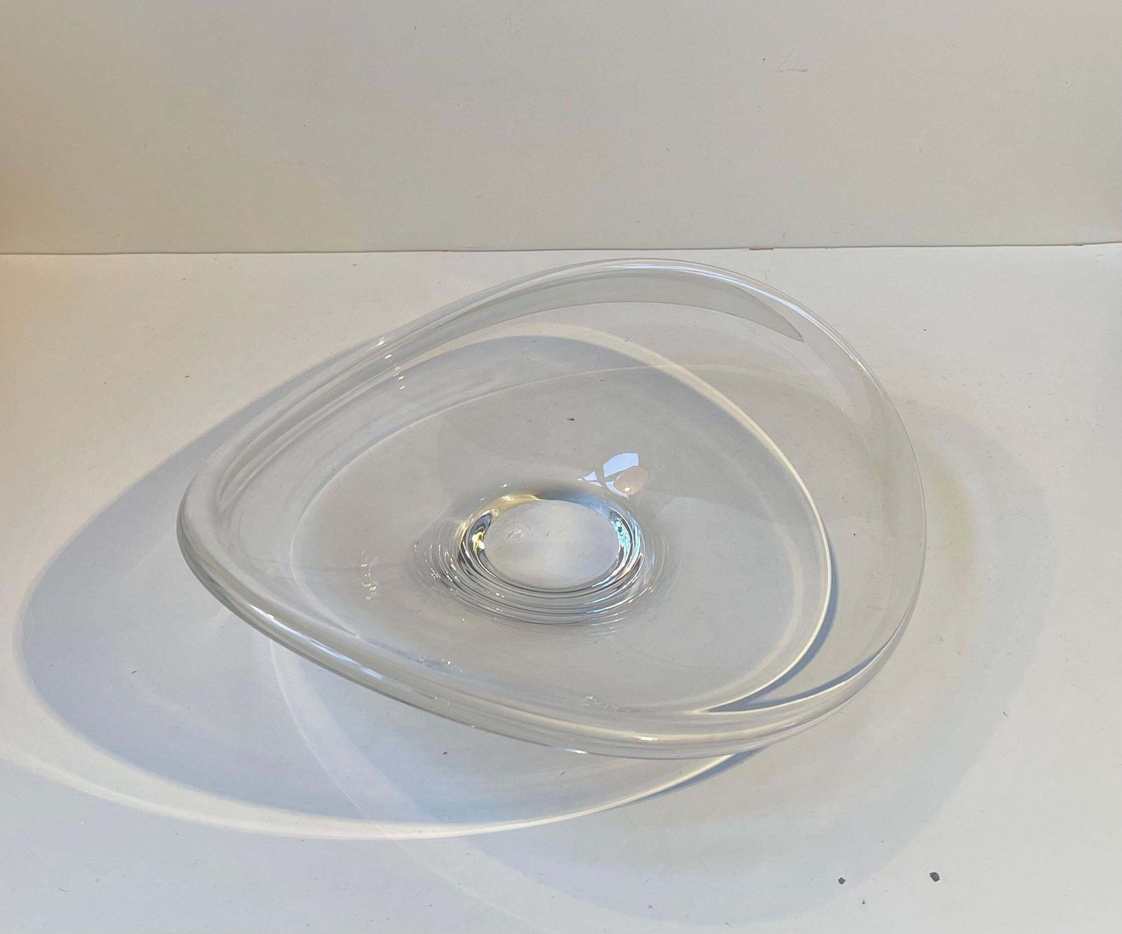 Freeform Centerpiece Glass Bowl By Per Lütken For Holmegaard, 1960s photo vintage