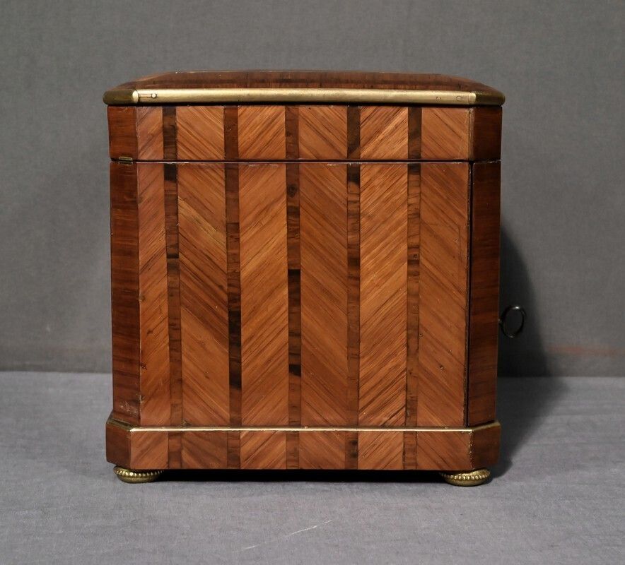 photo for sale Marquetry Cigar Humidor, Napoleon III Period – Mid 19th Century