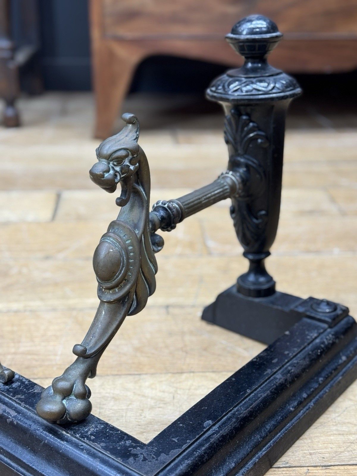 Antique Fireplace Fender – Iron & Brass Griffin Ends Victorian Hearth Guard photo vintage