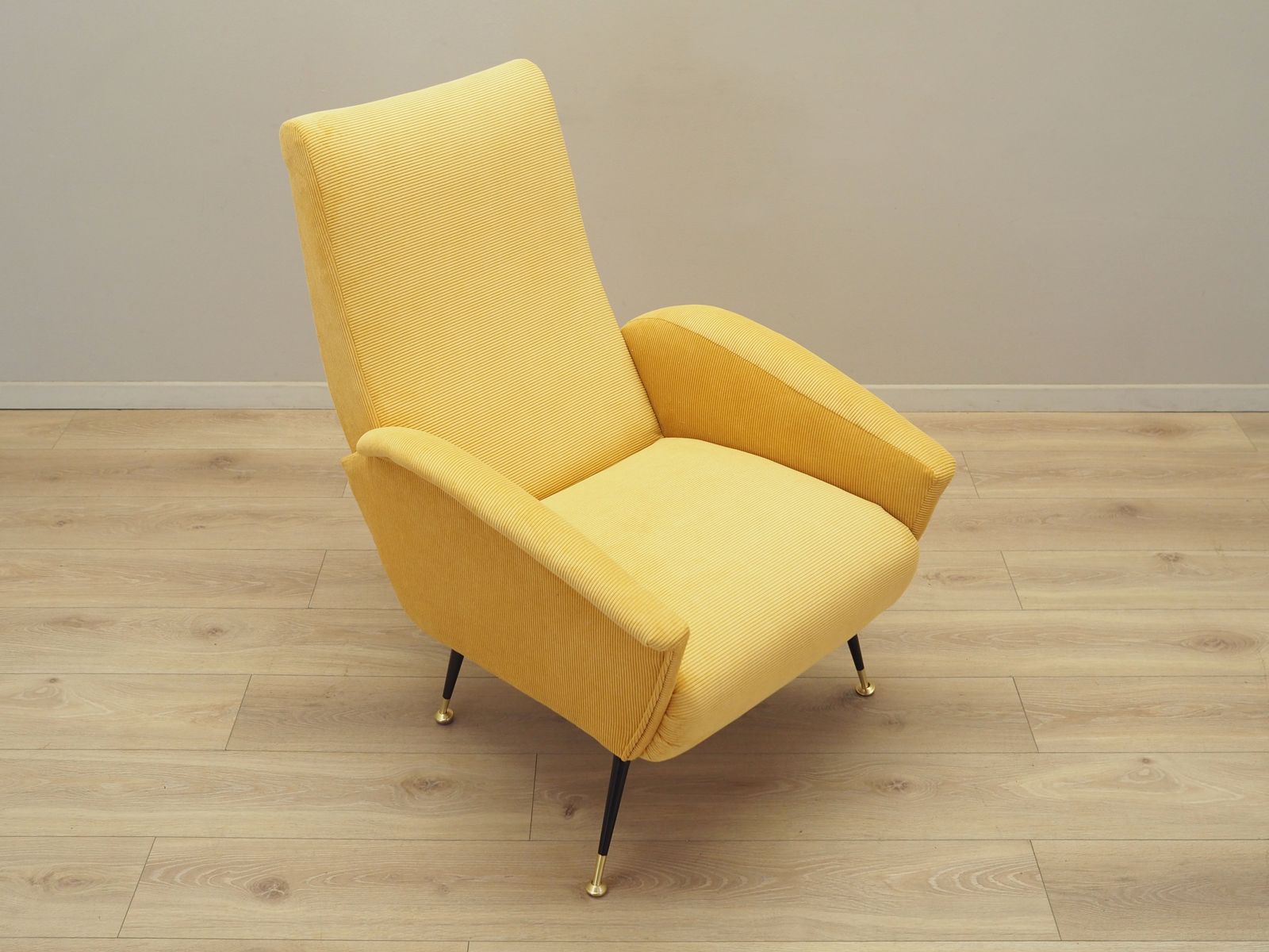 Meubels Gele Fauteuil, Italiaans Design, Jaren 1970, Productie: Italië photo