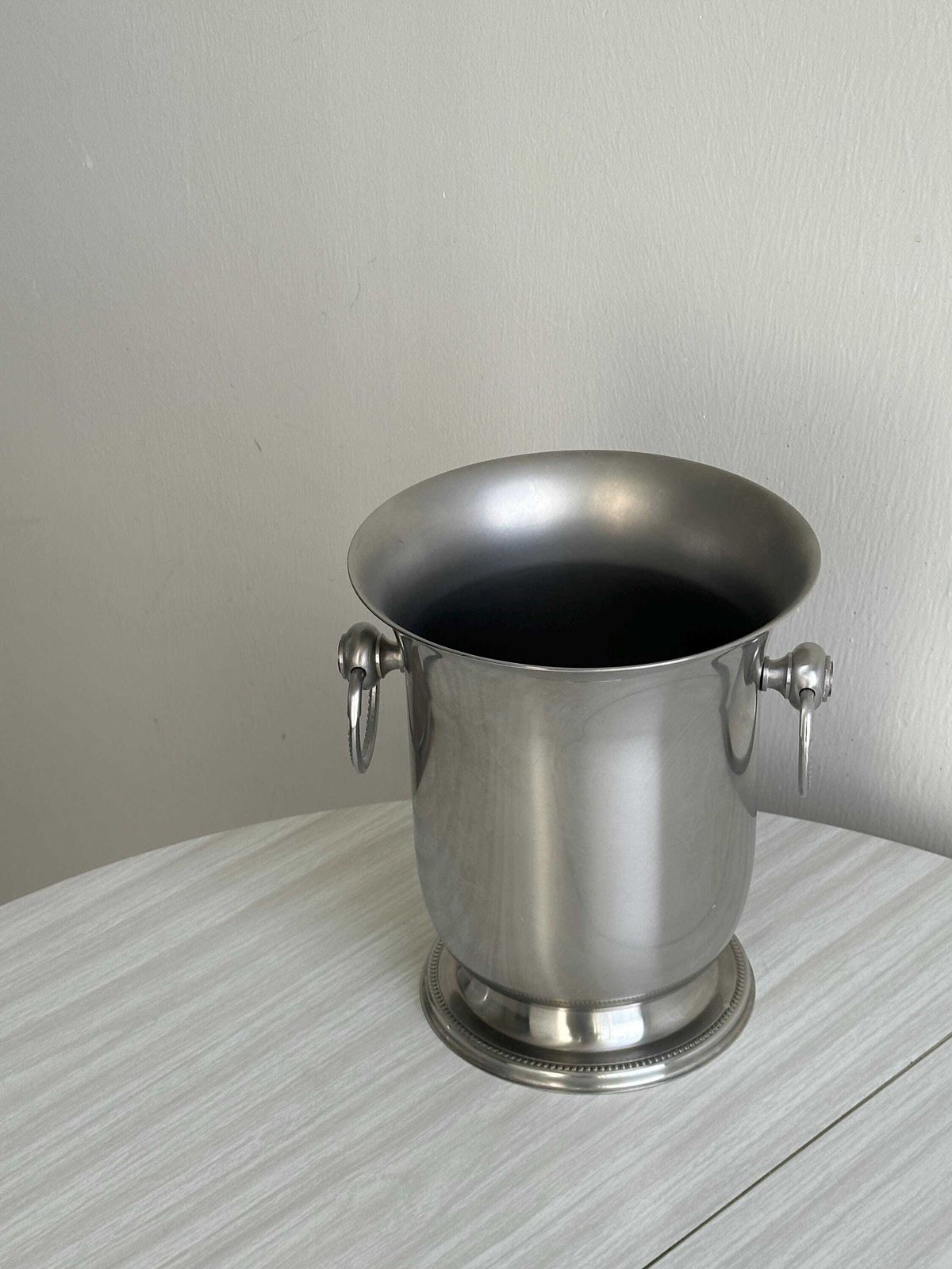 Silver Metal Champagne Bucket, Elegant Stainless Steel Accessory, Letang Remy Style, Chic Table Decoration For Buffet Or Reception, Gift photo Home Decor