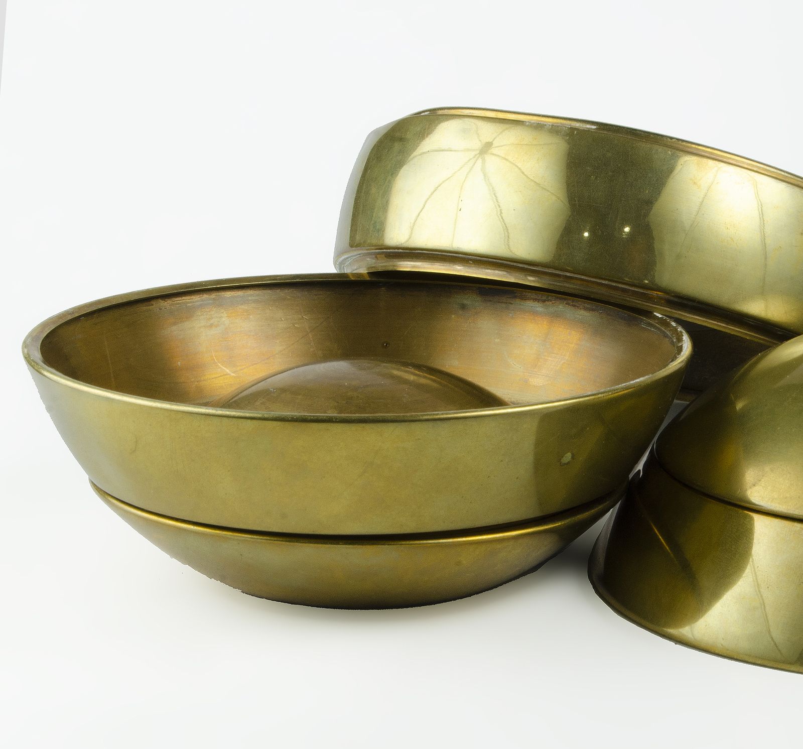 1970s Polished Brass 5 Piece Sphere/Orb Of Stacked Bowls/Ashtrays By Tommaso Barbi, Italy photo Home Decor