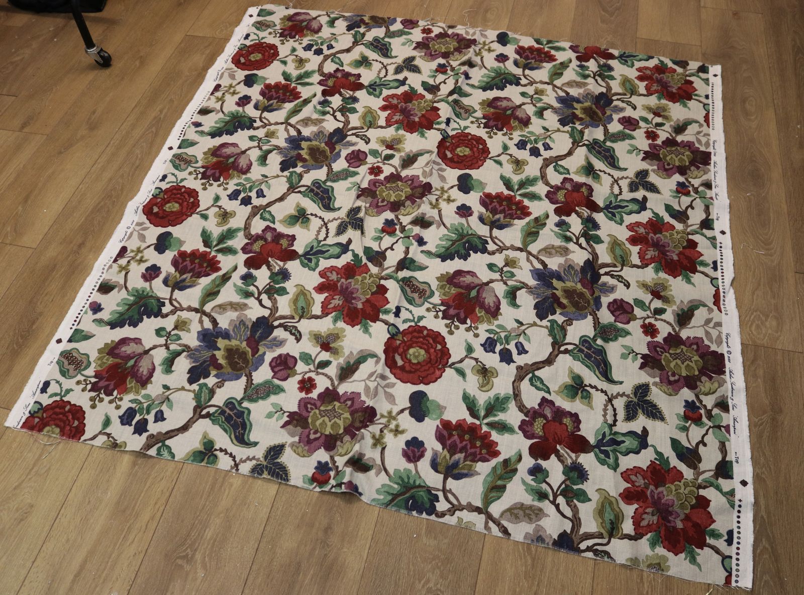 photo vinterior Sanderson Amanpuri Fabric, 21st Century