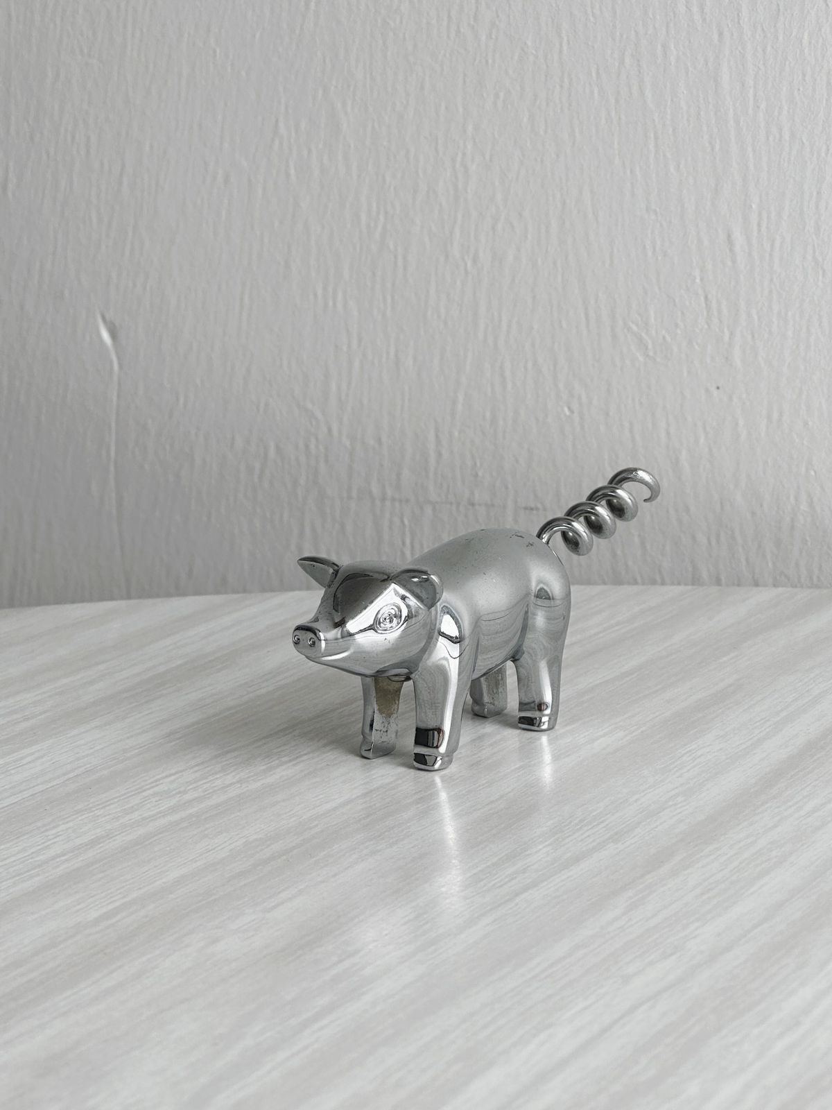Chrome Plated Metal Pig Shaped Corkscrew, Stainless Steel Corkscrew, Kitchen Decoration, Unusual Gift, Pig Collection, French Wine photo vinterior