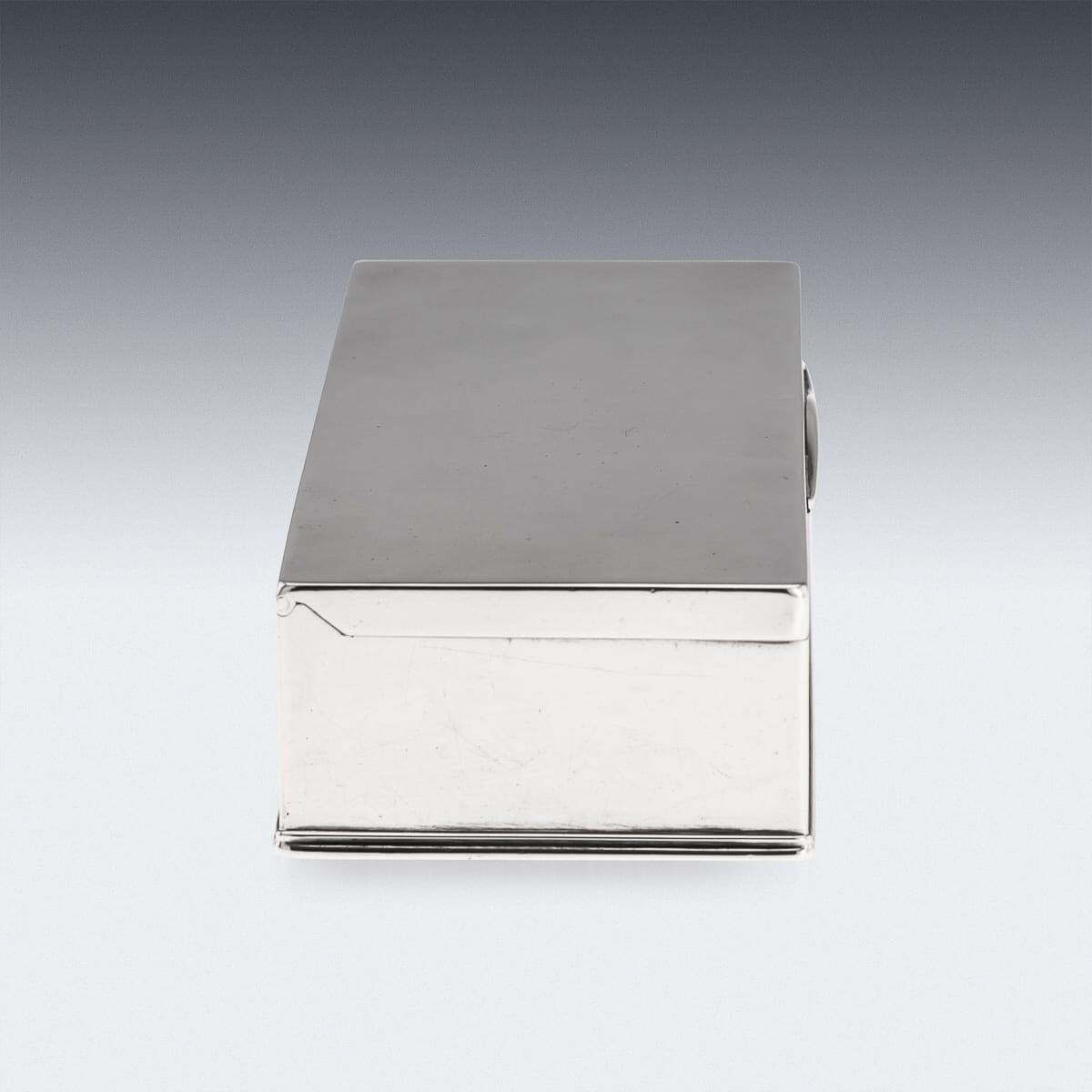 Antique 19th Century English Solid Silver Cigar Box, London C.1876 photo vinterior