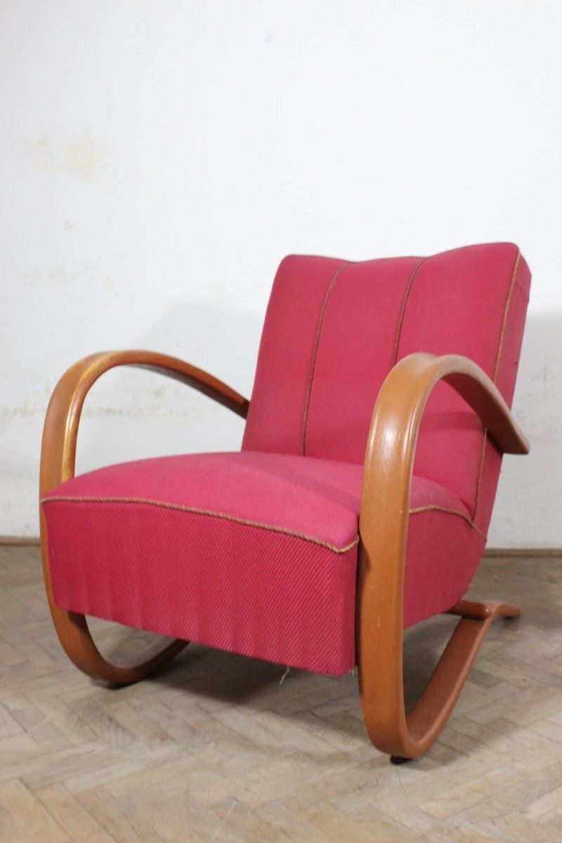 Bentwood Lounge Chairs With Coffee Table By Jindřich Halabala, 1930s, Set Of 3 photo for sale