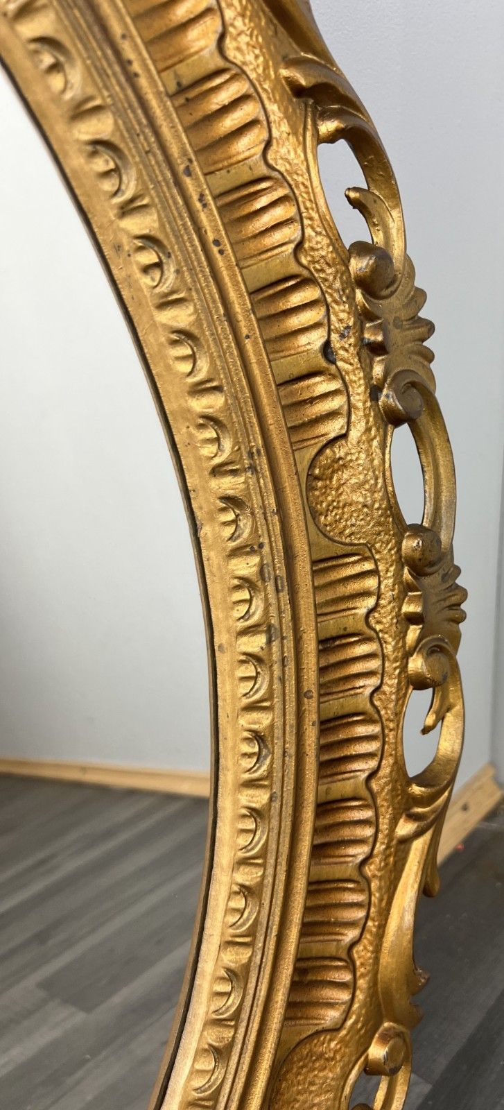 Vintage French Oval Wall Mirror With Ornate Rococo Frame Wall Decor Lot 4358 photo vinterior