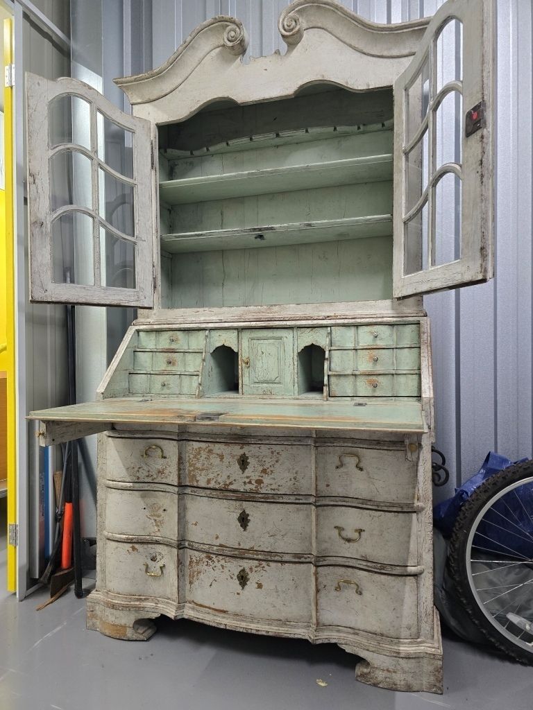 Swedish, Ca. 1810, Gustavian, Hand Painted Secretaire.