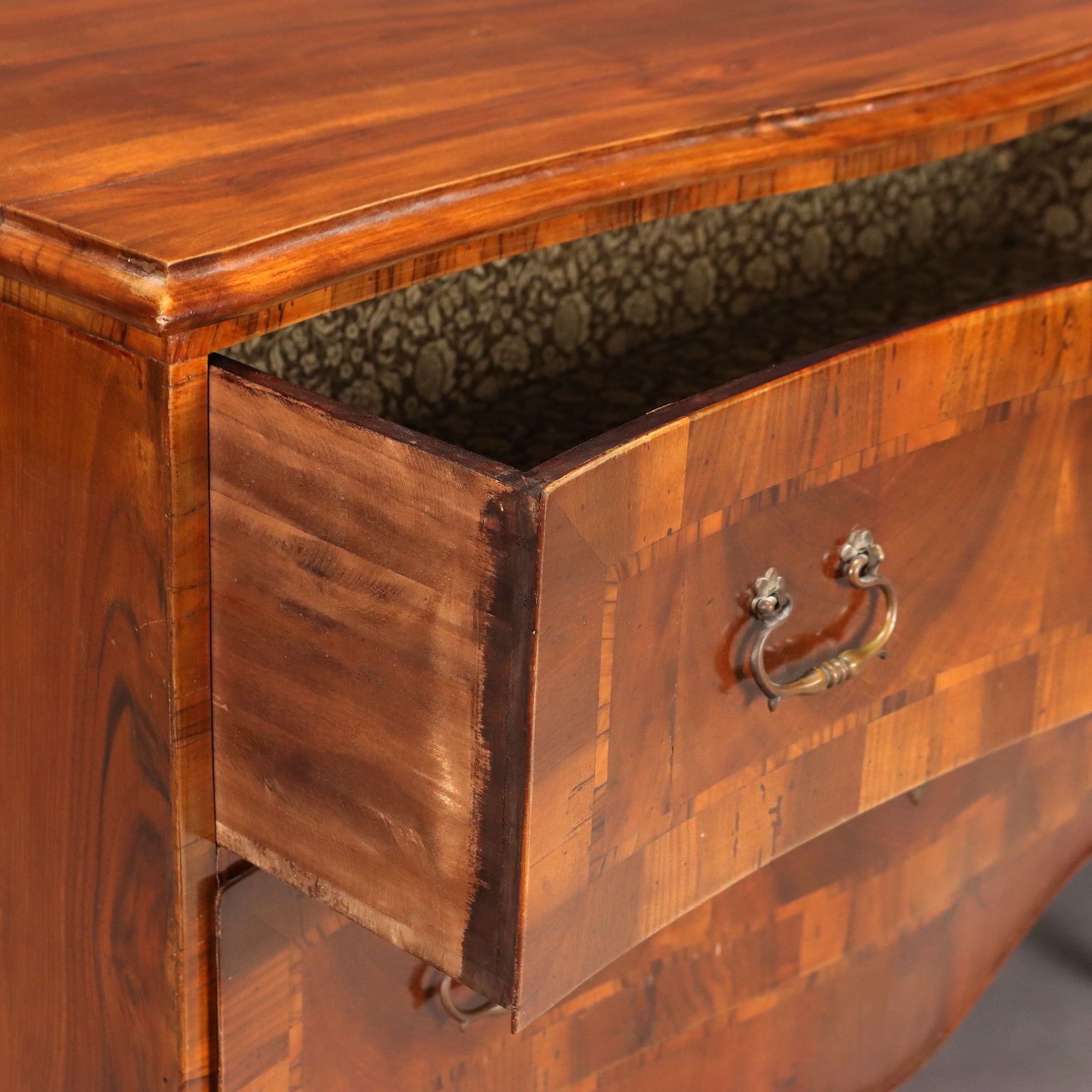 Antique Chest Of Drawers Baroque Walnut 2 Drawers XX Century photo 1190.0