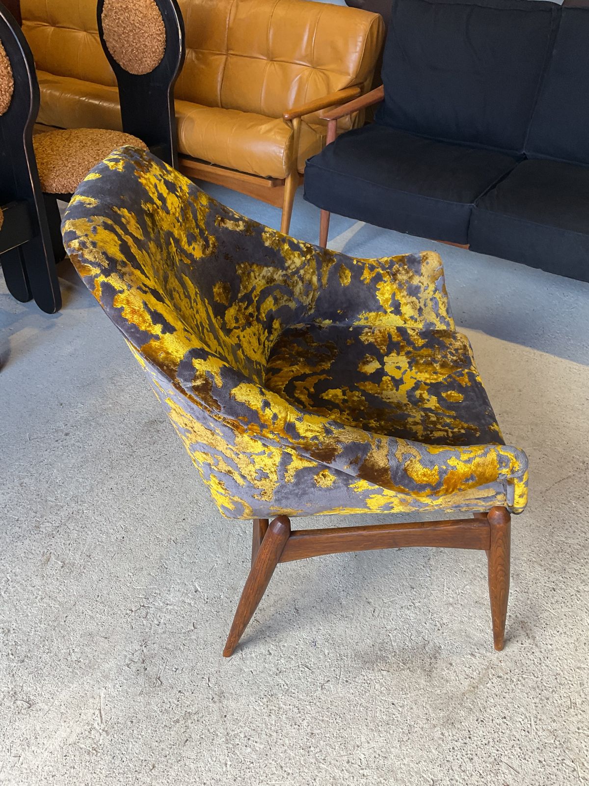 Hungarian Armchair By Julia Gaubek 1950 photo Furniture