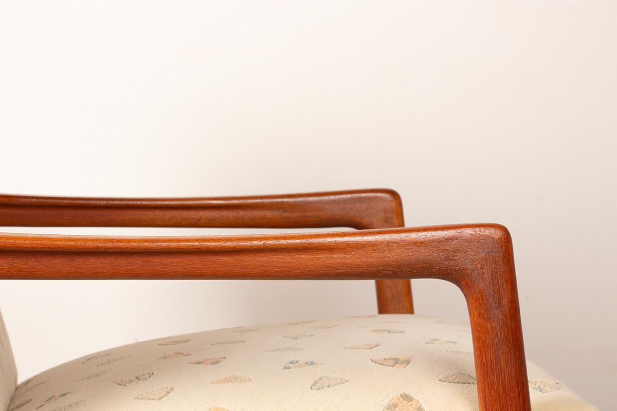 Paire de fauteuils scandinaves en teck et tissu neuf, 1960. photo buy