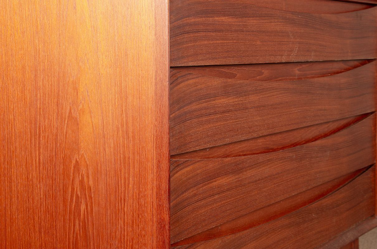 photo furniture Danish Teak Chest Of Drawers, 4 Drawers By Arne Vodder For Sibast 1960.