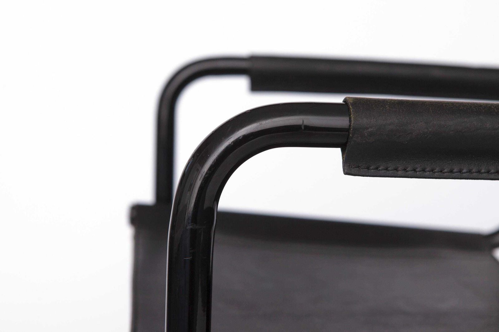 Mid Century Bauhaus Cantilever Chair – Black Leather, Attributed To Mart Stam, 1980s Vintage Modern Design, Metal Frame photo vinterior