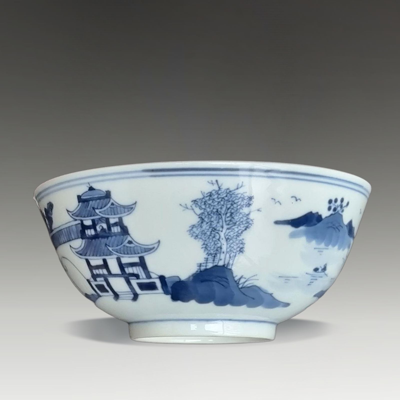 Antique Chinese Nanking Circa 1820  Porcelain Bowl. Lovely Quality  16.5cm D photo Home Decor