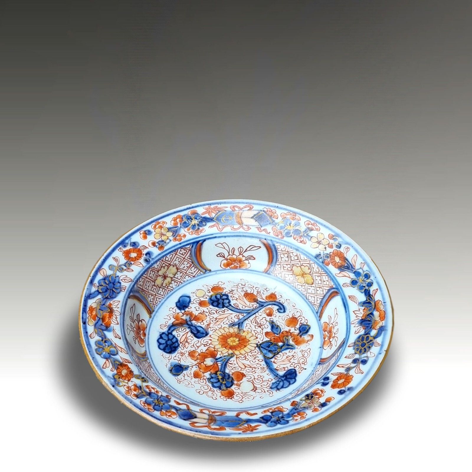 Chinese "Imari" Dish  Kangxi /Yongzheng Period  Superb Quality  1st Quarter18thc photo for sale