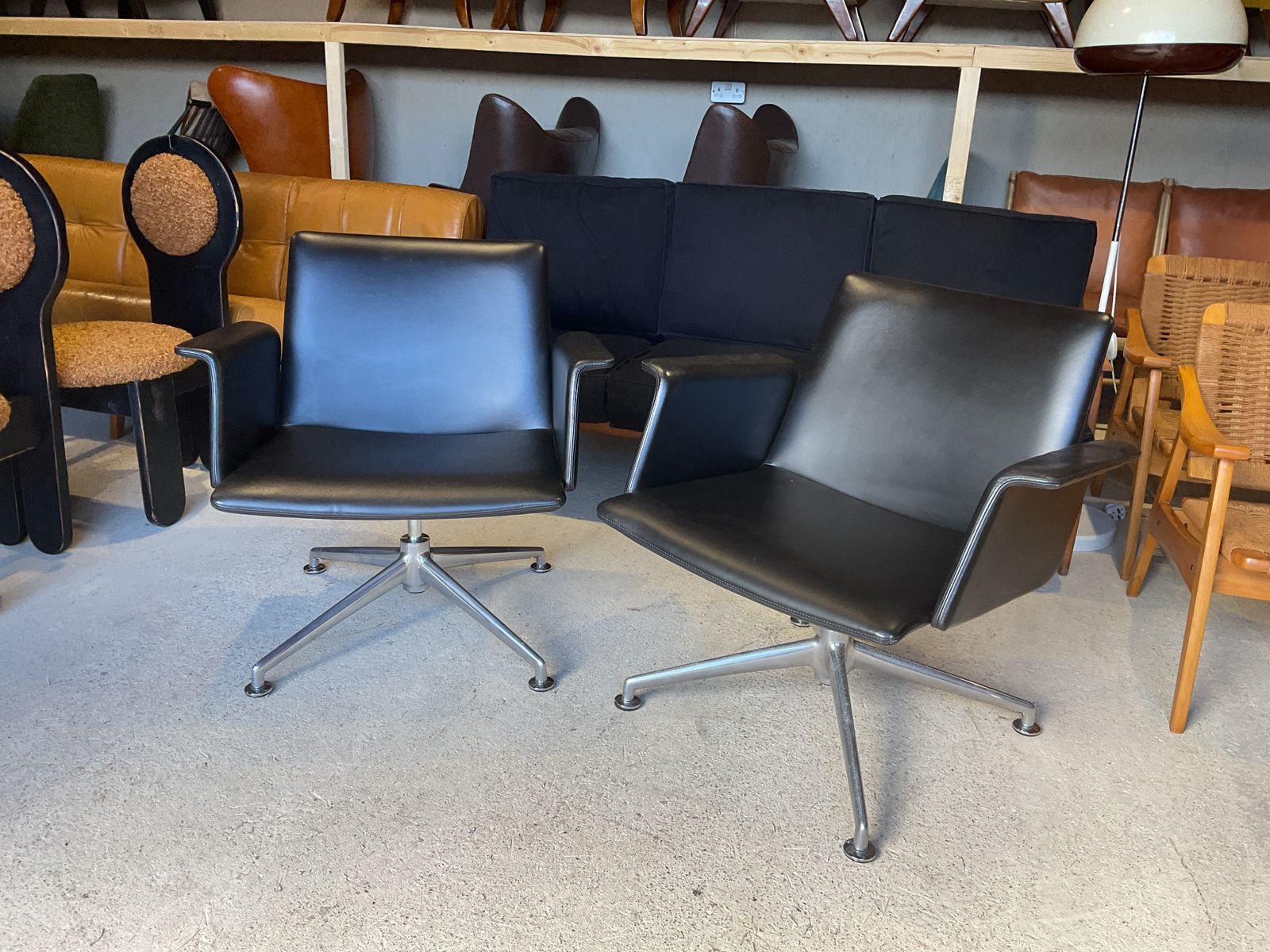 Knoll, Bauhaus Style Armchairs Designed By Brunner , 2013, Set Of 2 photo furniture