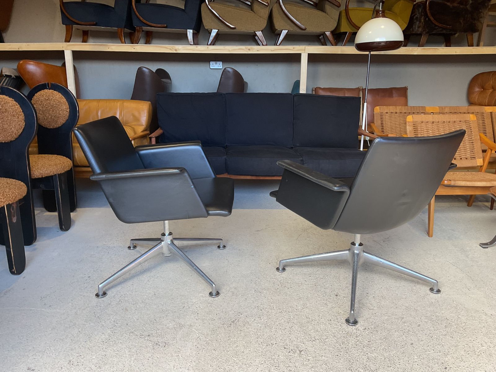 Knoll, Bauhaus Style Armchairs Designed By Brunner , 2013, Set Of 2 photo buy