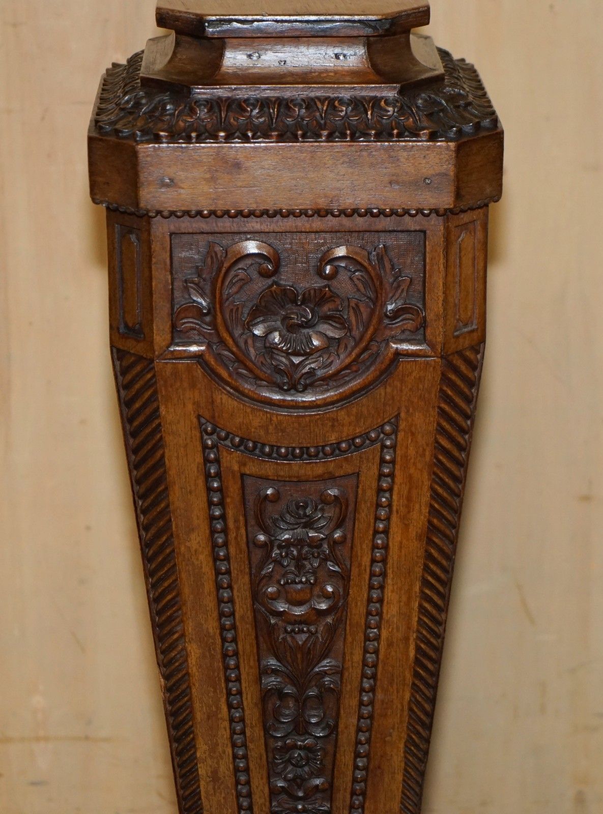 Antique Victorian Corinthian Pillar Pedestal Stand Displaying Busts Antiques photo Home Decor