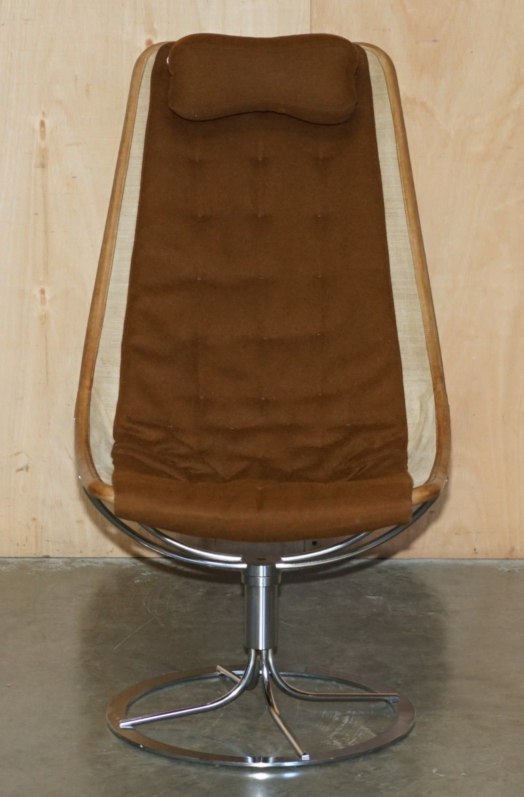 Bruno Mathsson Swedish Mid Century 1907 1988 Jetson Swivel Armchair For Dux photo for sale