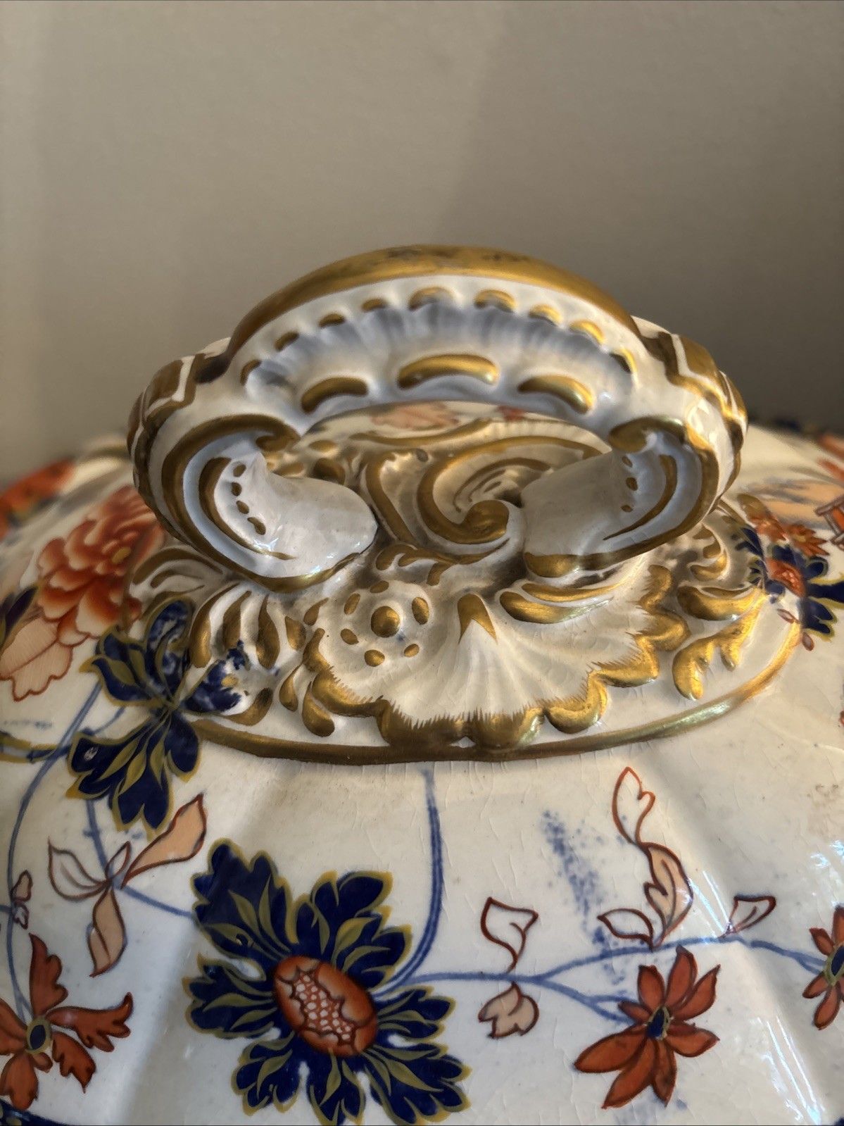 photo furniture Antique Amherst Japan Ironstone Tureen & Lid Staple Repair Imari C1820–1835