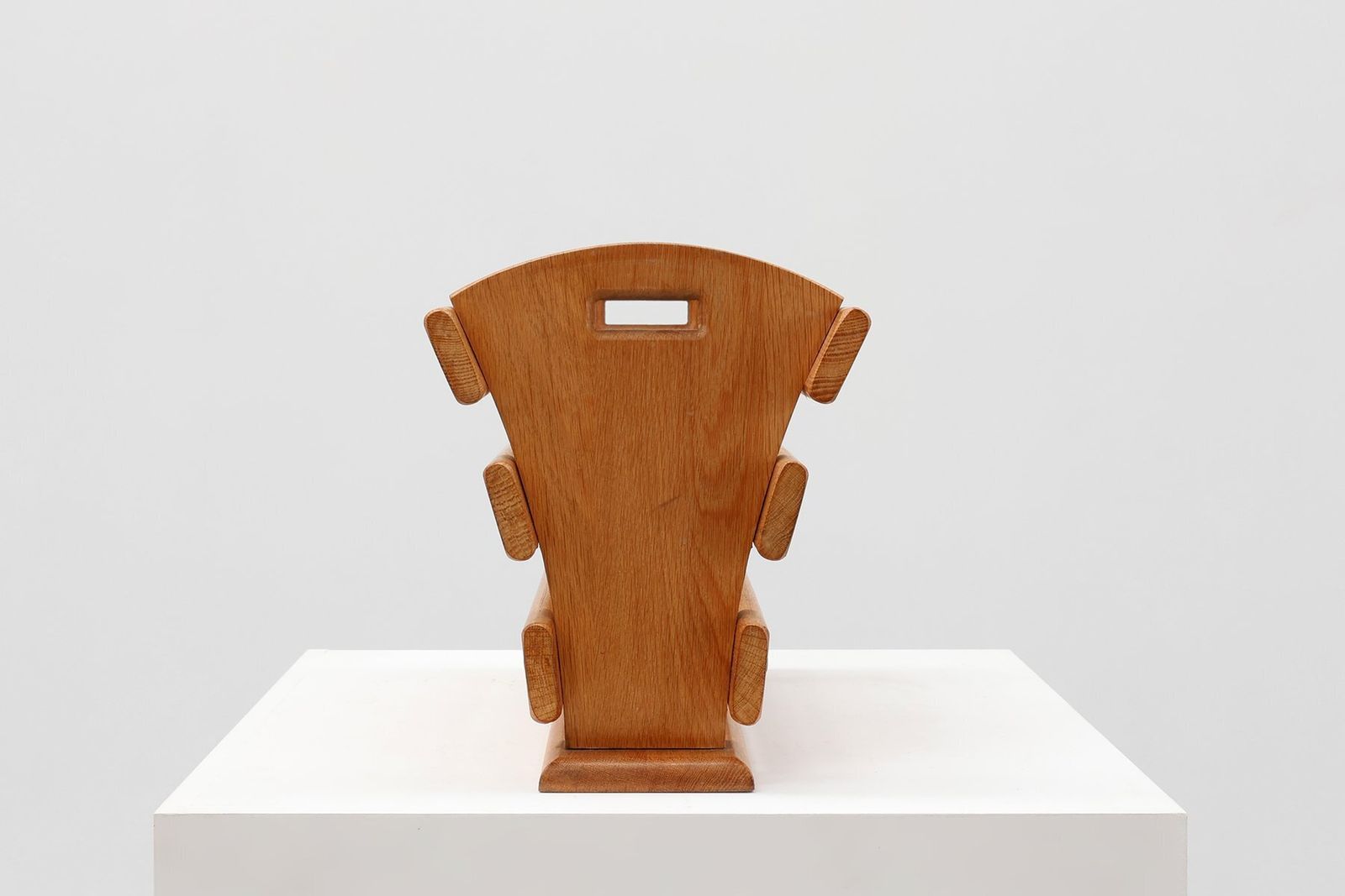 Mid Century Oak Magazine Rack, France, 1960s photo vinterior