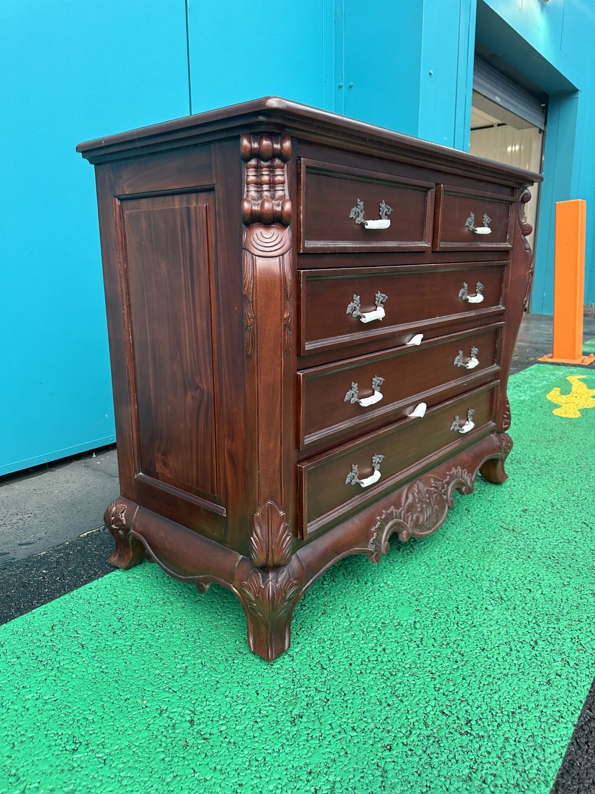 photo vintage Brand New Masterpiece Raphael Handcrafted French Antique Style Chest Of Drawers – Rrp £870