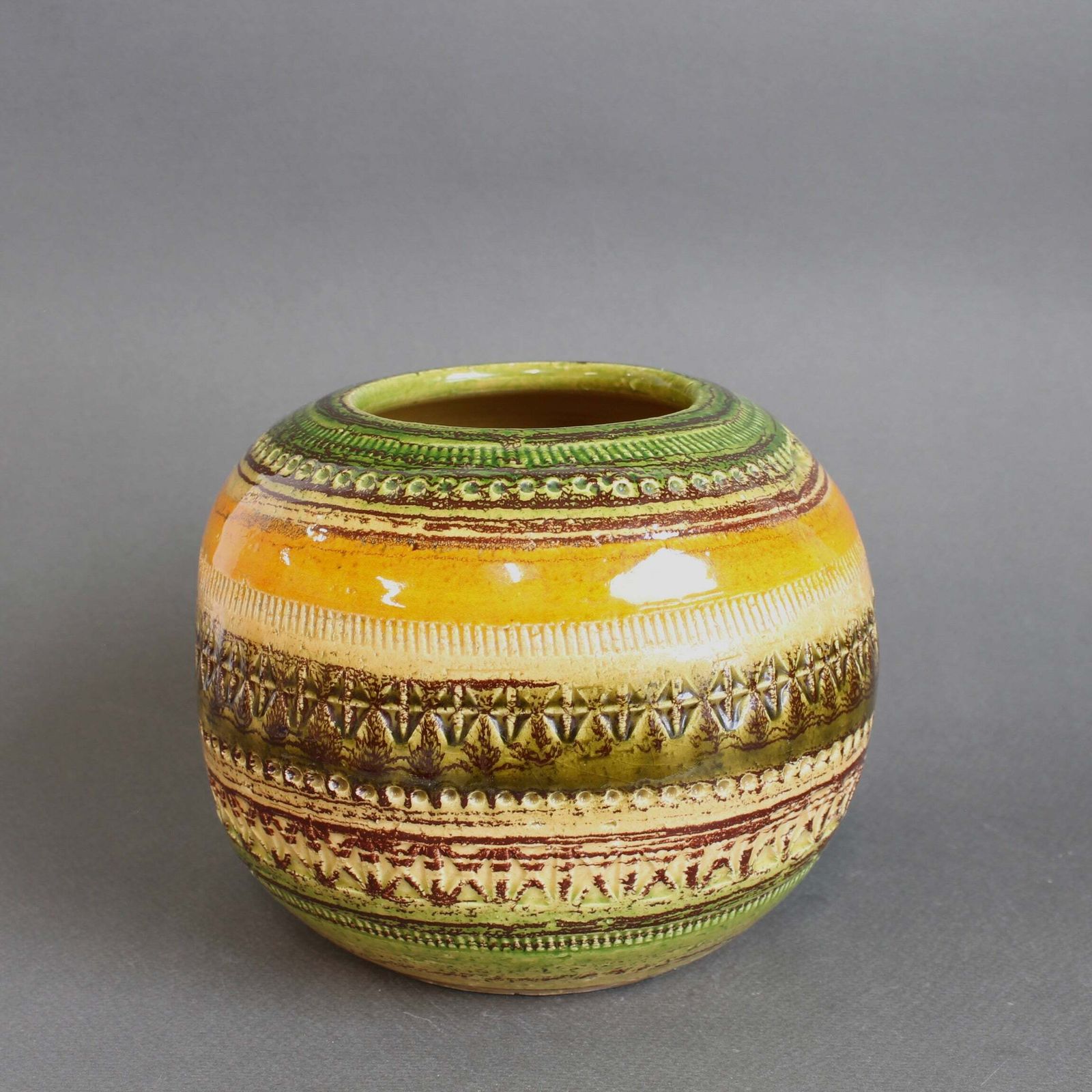 Mid Century Italian Ceramic Vase By Aldo Londi For Bitossi (Circa 1960s) photo for sale