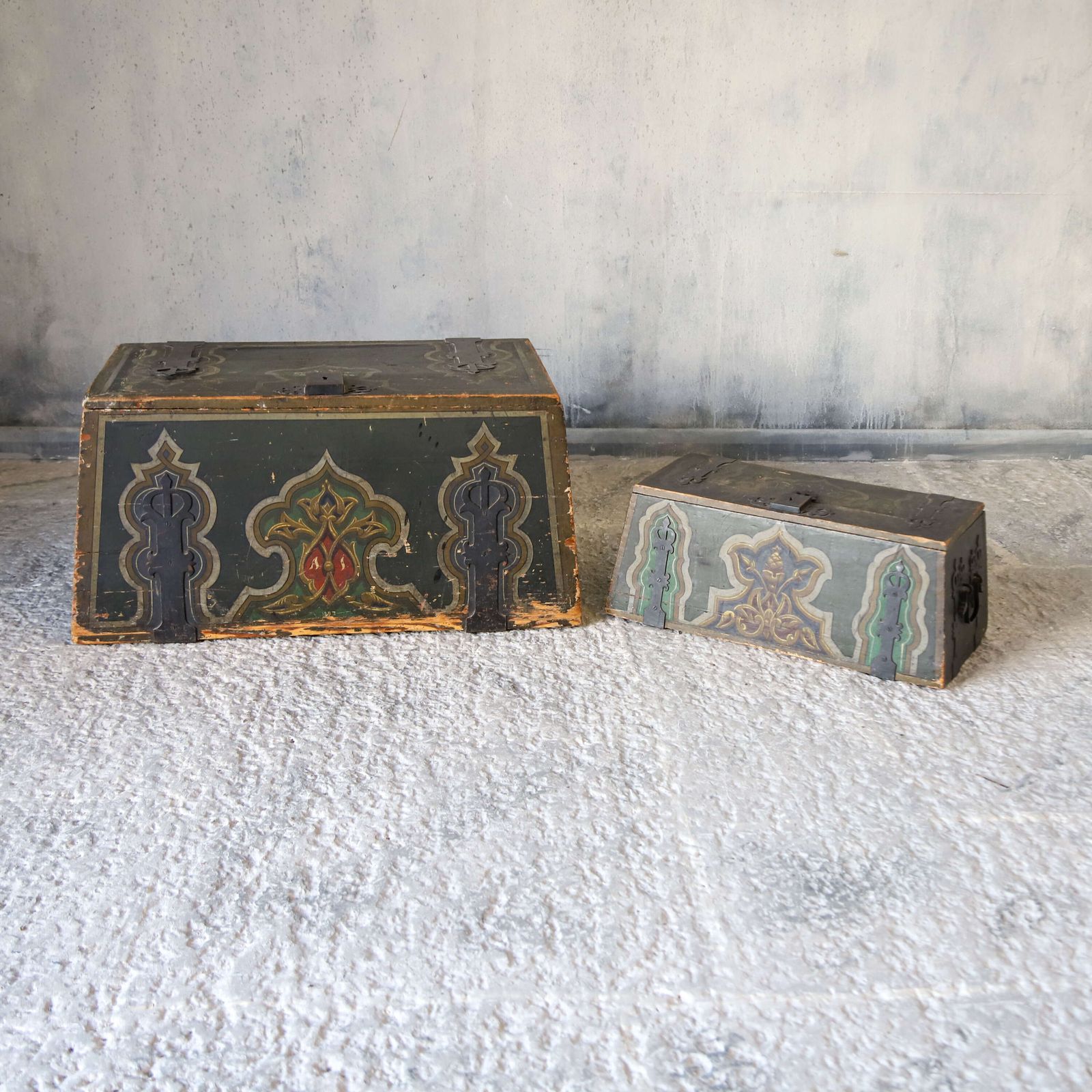 photo buy Antique European Folk Art Decoration Chest/Box Dated 1897   Hand Forged Iron Fittings