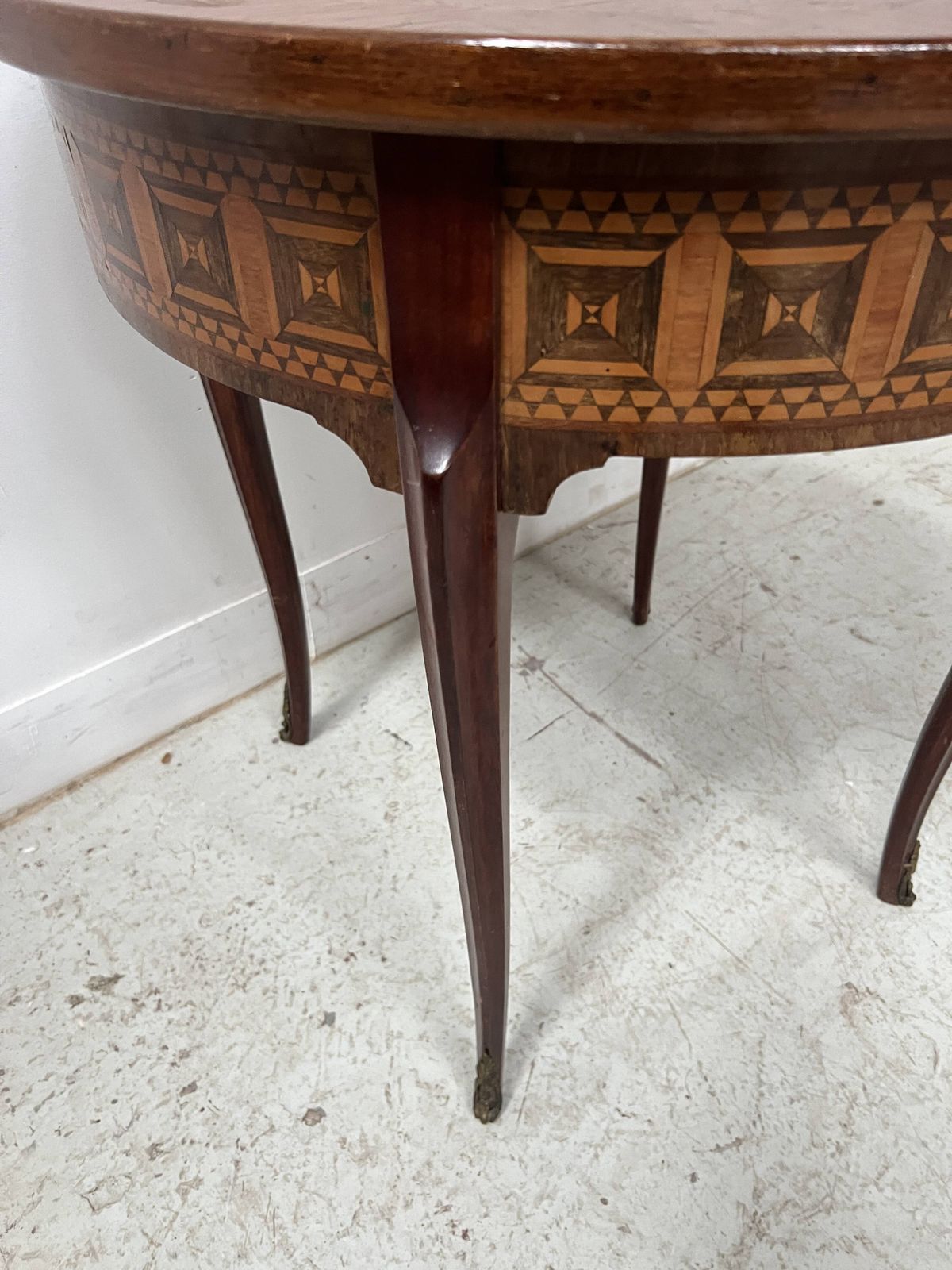 Louis XV Style Marquetry Wood Side Table, 20th Century photo 504.9