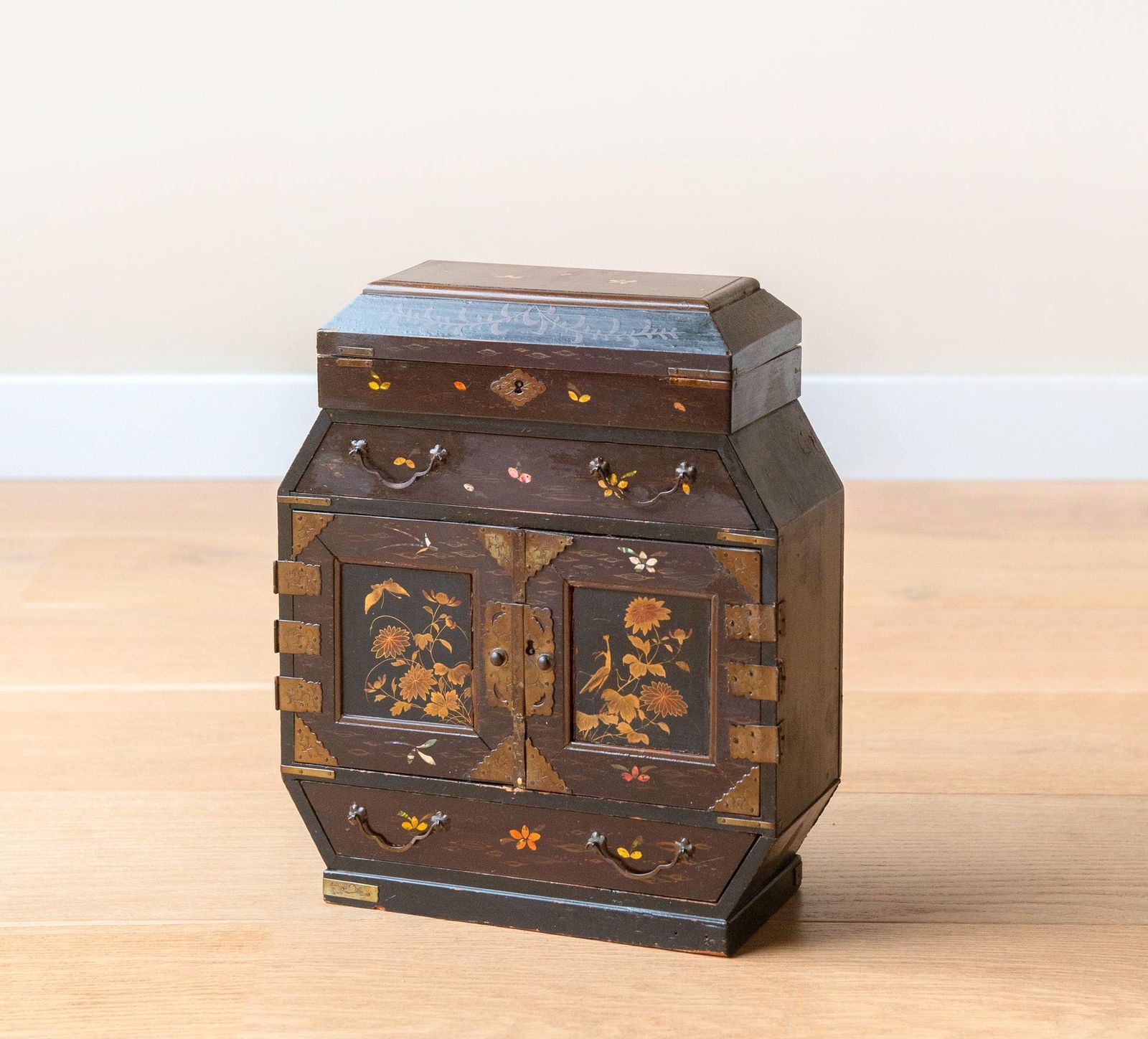 Antique Japanese Cabinet – Meiji Period Lacquered Storage Box – Hand Painted Oriental Chest Of Drawers – Asian Jewelry Box photo furniture