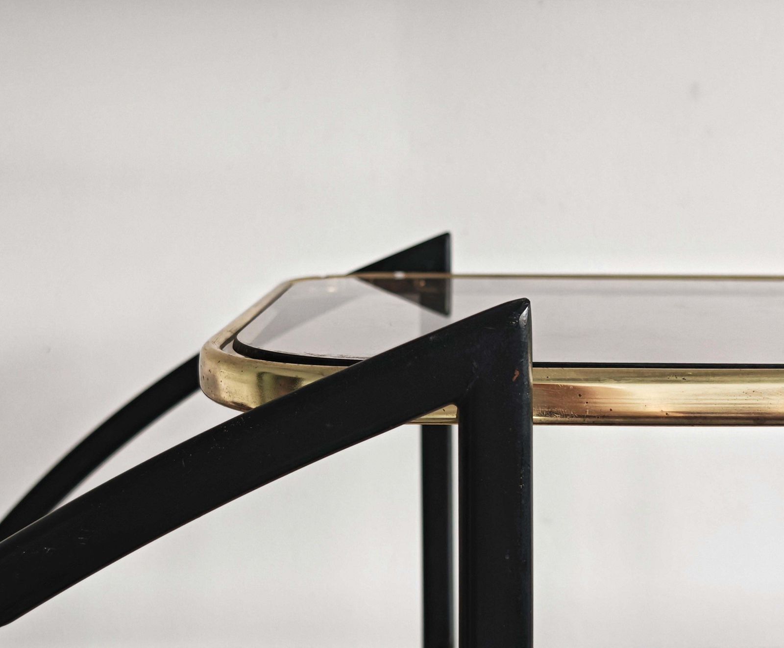 Large Hollywood Regency Round Room Divider Shelf In Black Metal And Brass photo buy