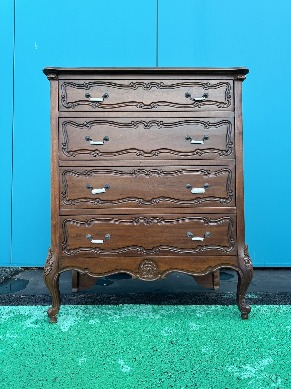 New Raphael Handcrafted French Antique Style Chest Of Drawers – Rrp £650