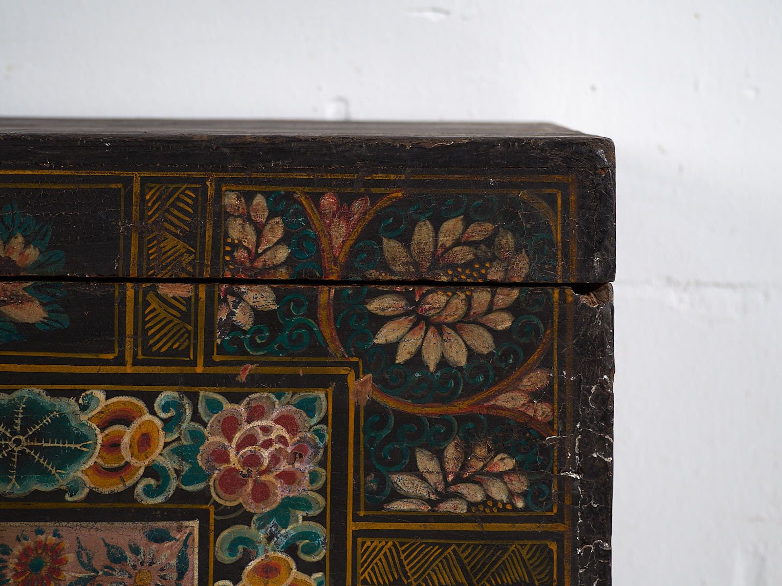 Antique Trunk With A Pair Of Illustrated Magpies (China, C.1900) #29 photo vinterior