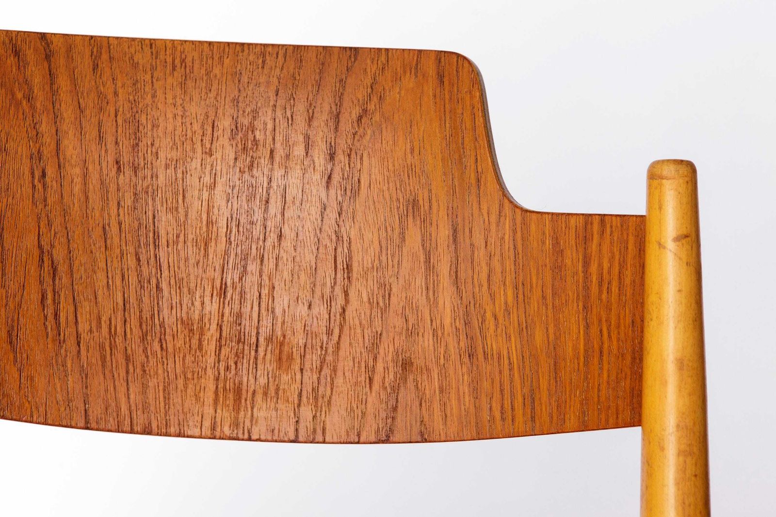 Set Of 6 Egon Eiermann Se18 Folding Chairs – Wilde + Spieth, 1950s, Teak & Beech Wood Vintage Chairs photo for sale