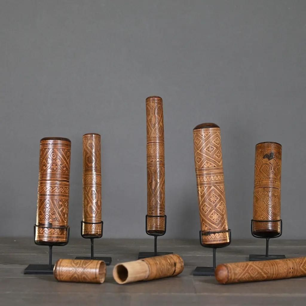 Set Of 3 Carved Wooden Ointment Boxes From Timor – Ethnic Primitive Style photo vinterior