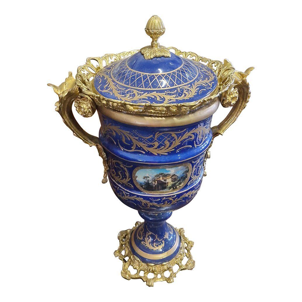Second Half Of The 20th Century Baroque French Vases, France, 1980s, Set Of 2 photo furniture