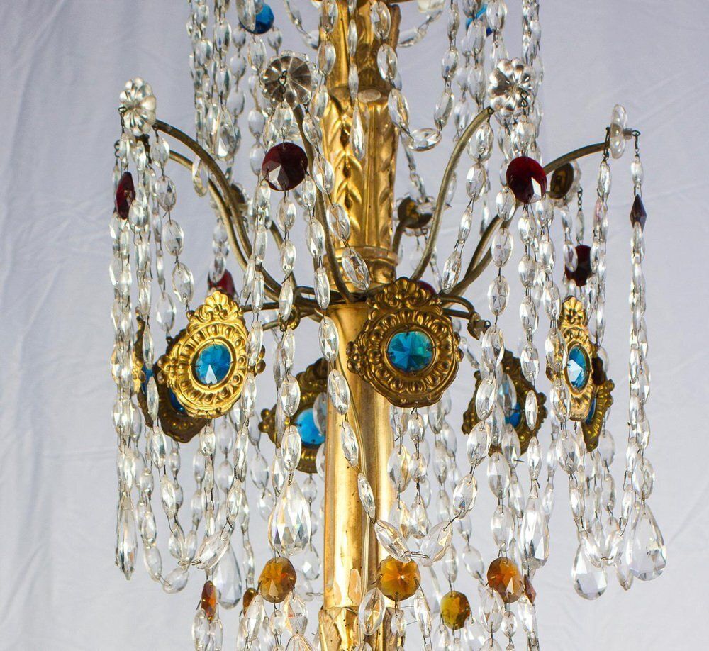 photo furniture Antique Italian Giltwood And Crystal Chandelier, 1760