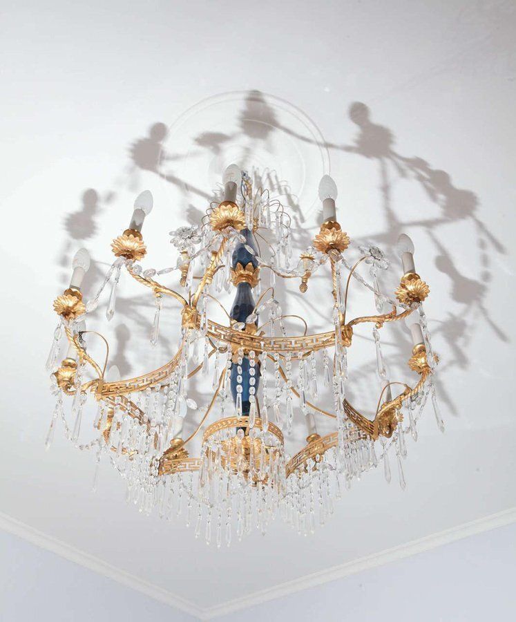 19th Century Neoclassical Baltic Crystal And Gilt Bronze Chandelier photo Lighting