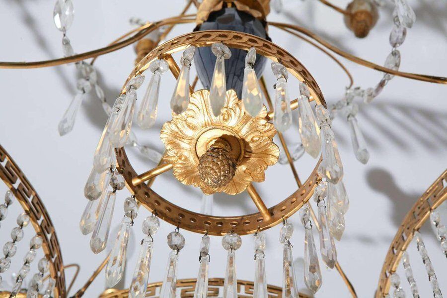 19th Century Neoclassical Baltic Crystal And Gilt Bronze Chandelier photo buy