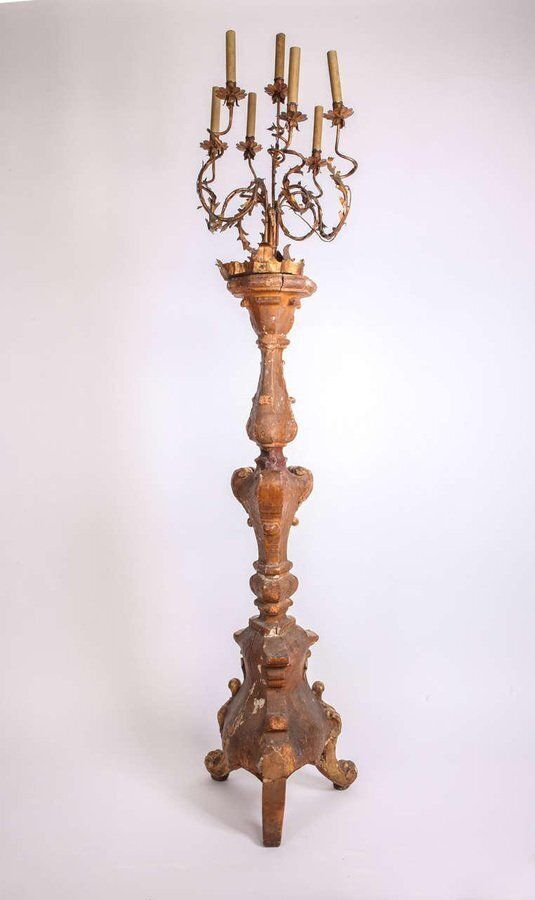 Early 18th Century Italian Giltwood Torchère Or Floor Lamp, 1720 photo 5495.0