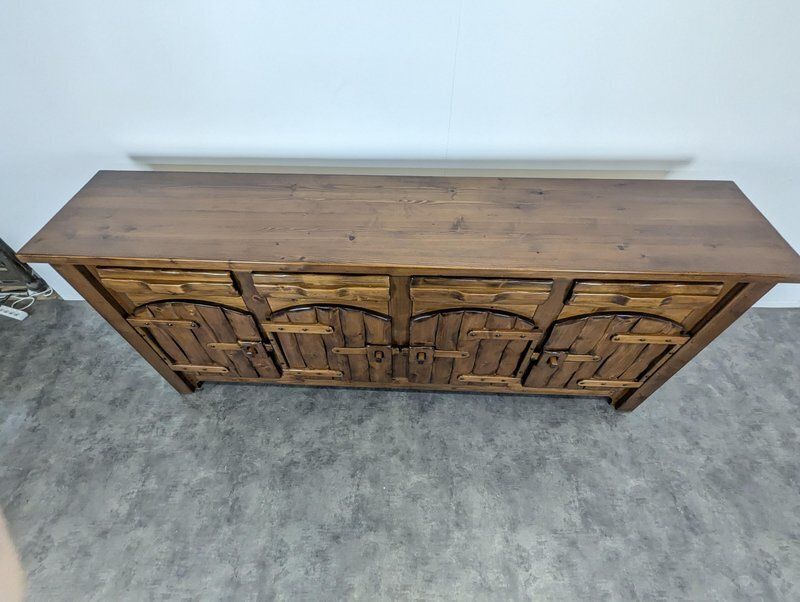 Chalet Style Mounting Sideboard photo vinterior